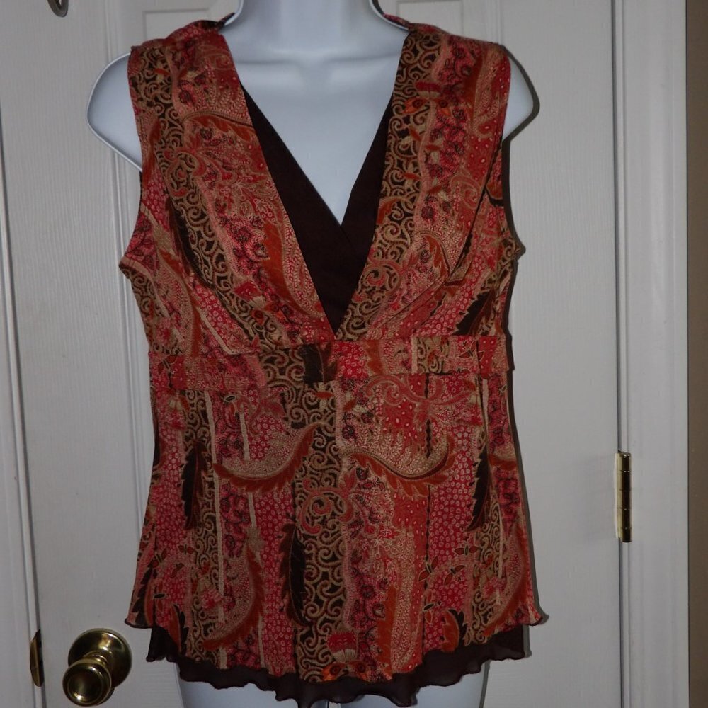 Sleeveless Lightweight Blouse